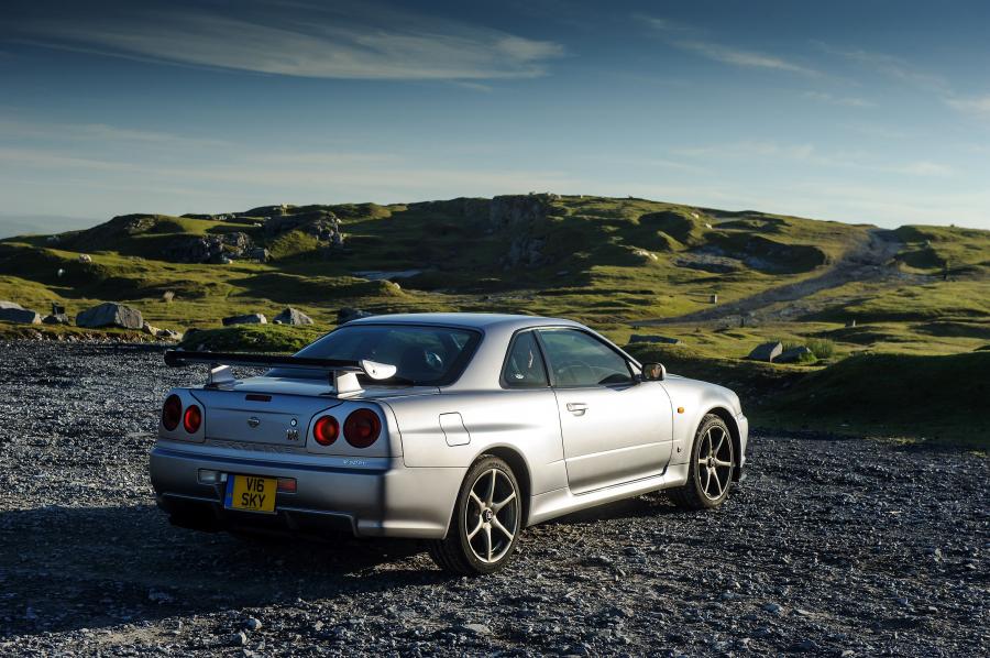  Nissan Skyline GT-R V-spec 1999 года  (фото 23 из 36)